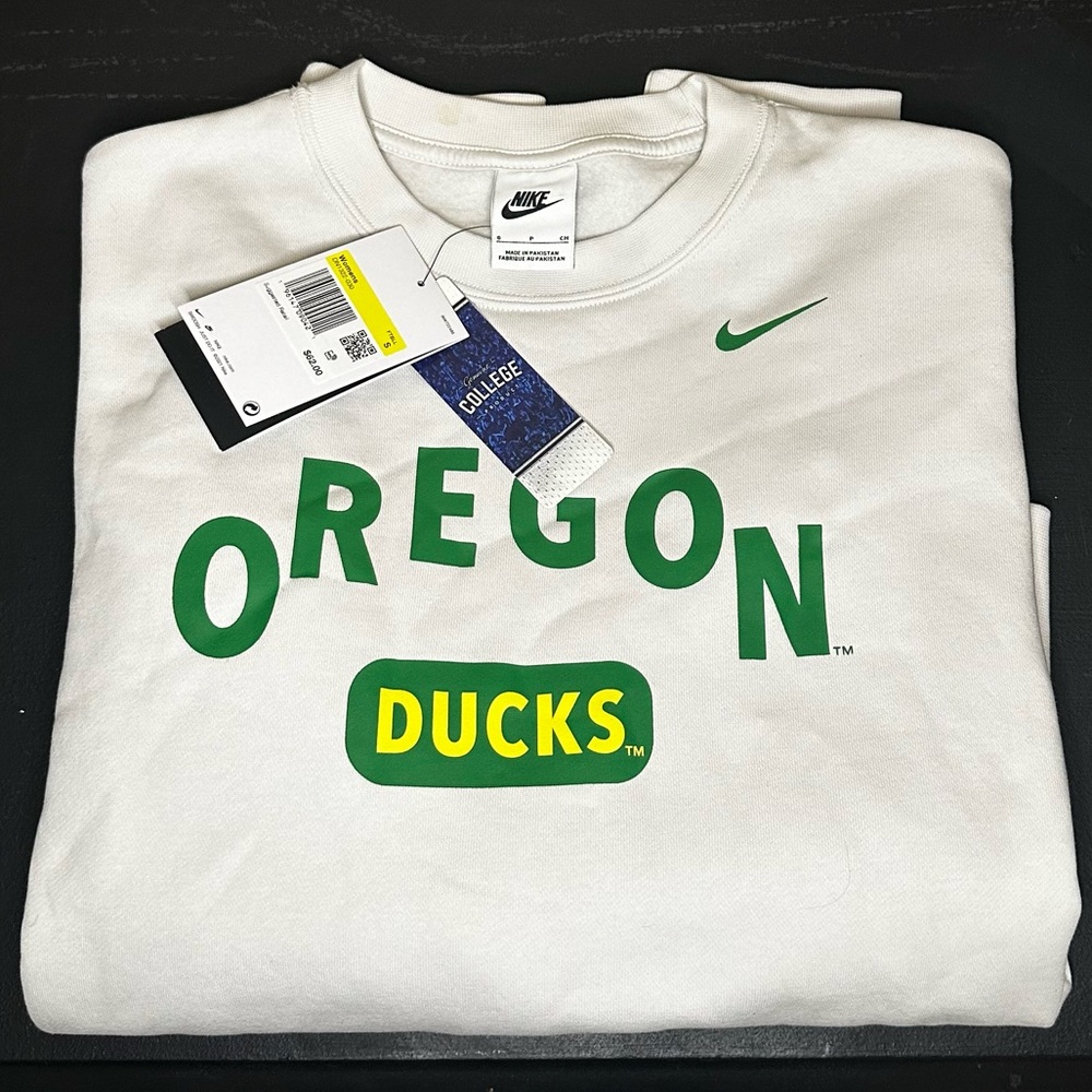 Oregon Ducks Nike Sweatshirt- Campus Collection